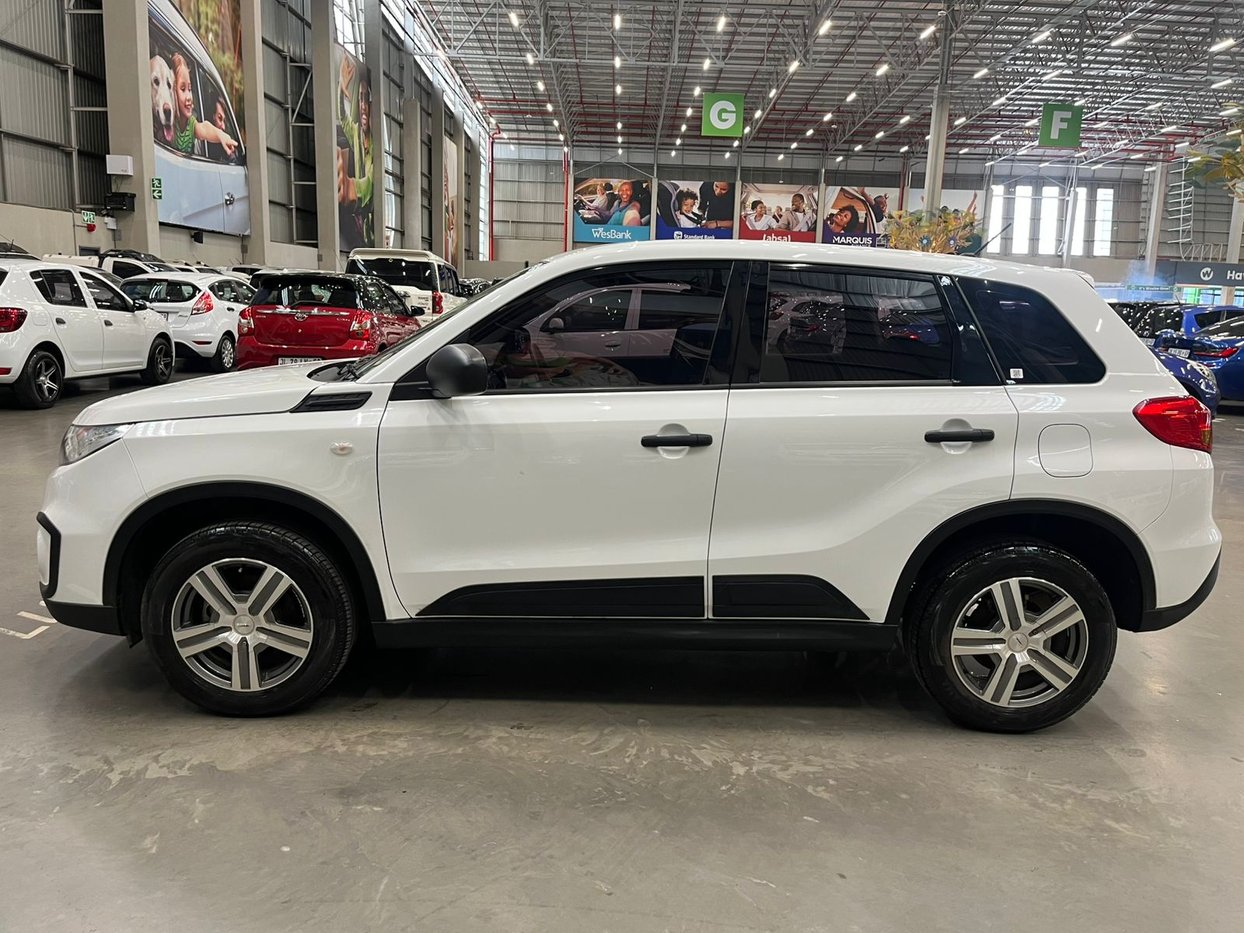 2016 Suzuki Vitara 1.6 GL Q2FyTGlzdGluZzo1Nzk4NTQ R169500 | Avo Auto
